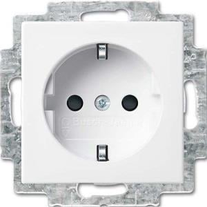 Busch Jaeger WIT inbouw stopcontact RA + kinderbeveiliging 4694000