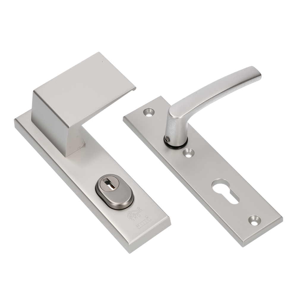 AMI Veiligheidsbeslag 193/15 Deurdikte 90/60 Re Kerntrek Kt 72 Binnen Profielcilinder 72,Kruk 332 F1 Deurdikte 38/42 - 834321