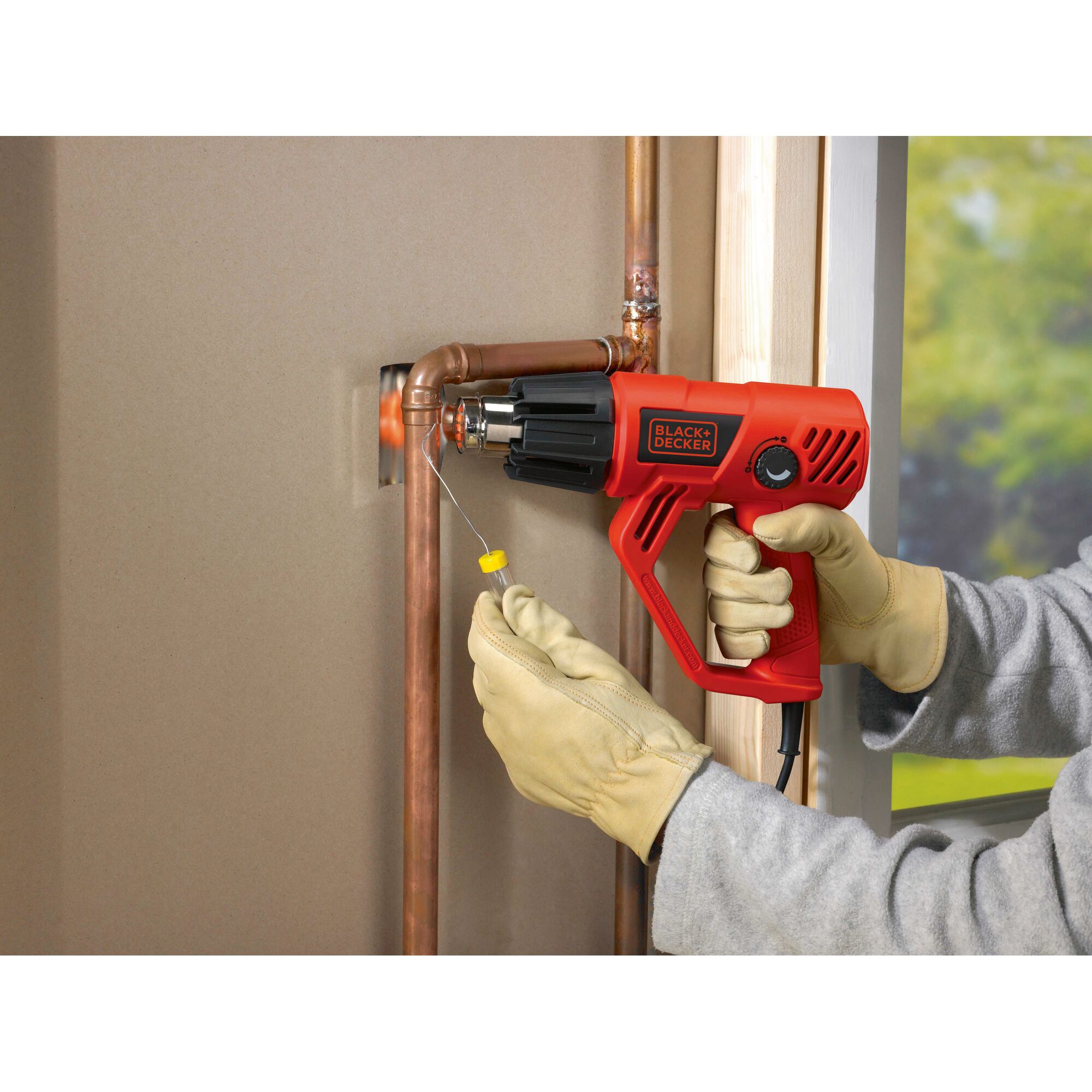 BLACK+DECKER KX2001K 2000W Heteluchtpistool | 5 accessoires - KX2001K-QS