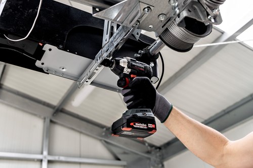 Metabo Accu Combo Set 2.9.3 | BS 18 LT BL (Boorschroefmachine) + SSW 18 LT 300 BL (Slagmoersleutel) | 18 V | 2x 5.2Ah, ASC 55 | In Metabox - 685203000-3