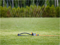 Fiskars Zwenksproeier | L | metaal 1023660-3