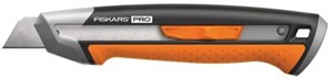 Fiskars Pro Universeel veiligheidsmes, mes met intrekbaar lemmet, lengte: 17,7 cm, roestvrij staal/kunststof, zwart/oranje, CarbonMax, 1062938