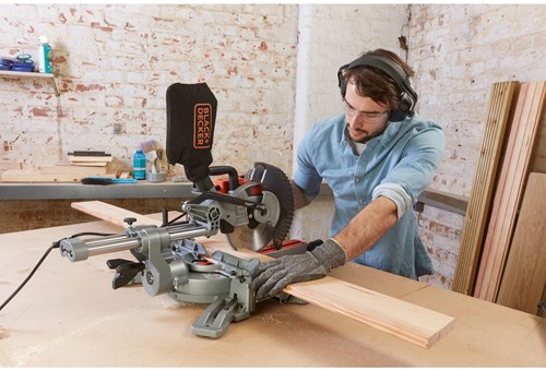 BLACK+DECKER BES700 1600W 216mm Afkort- en verstekzaag | 1x Zaagblad 48T + Onderstel BEZ100-XJ-2