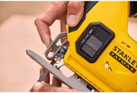 Stanley FATMAX SFMCS600M2K V20 18V Accu Decoupeerzaag | 2x 4.0Ah Accu's + Lader | In Koffer - SFMCS600M2K-QW-2