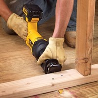dewalt_DCS380N_5-800x800.jpg