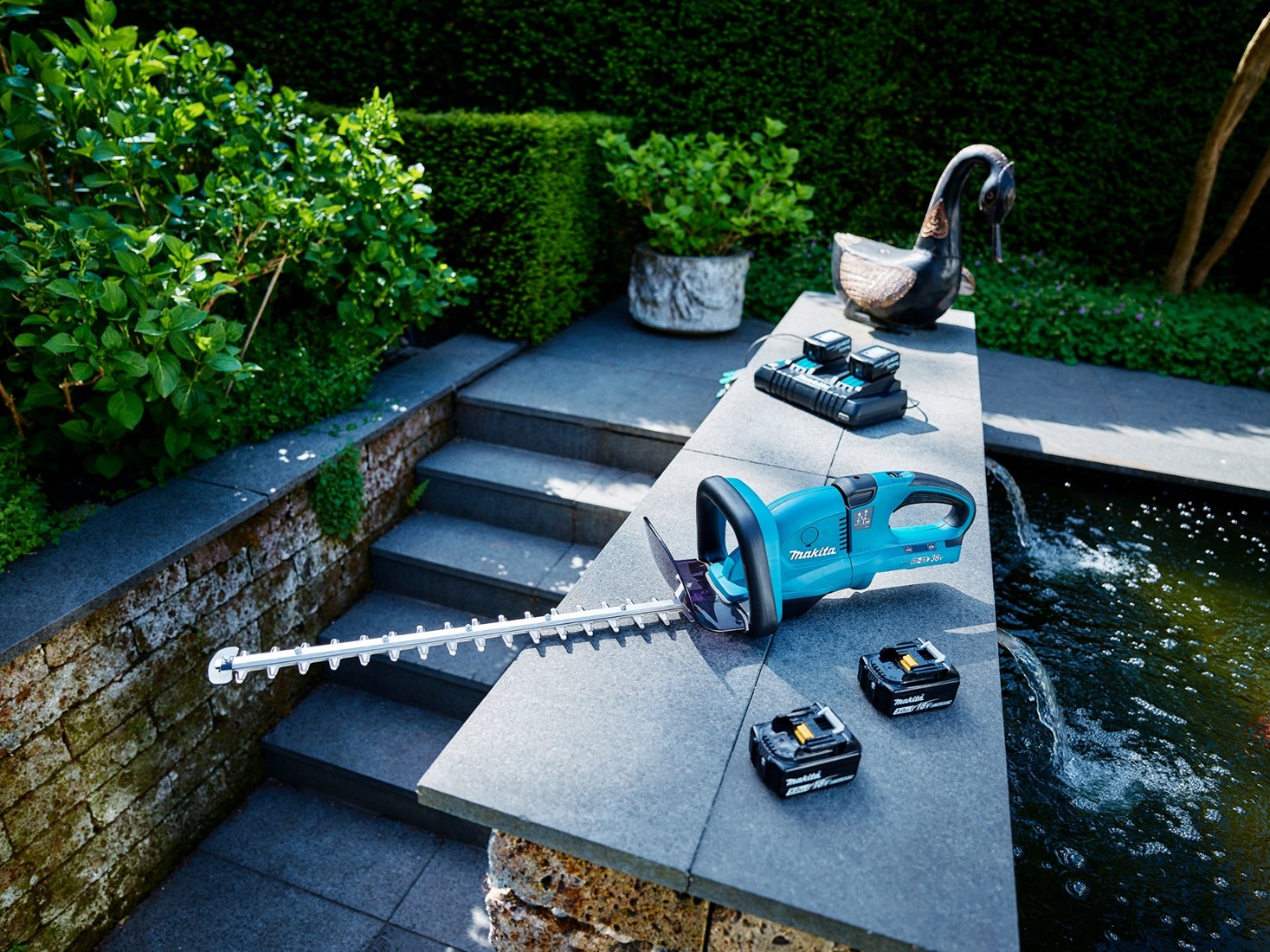 Makita heggenschaar 48 cm zonder accu en lader - Mols Tuinmachines