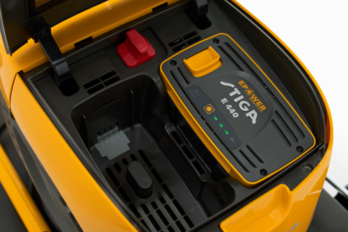 Stiga MULTICLIP 547 AE Kit | 45 CM | 500m2 | inclusief 4Ah accu en oplader - 298471058/ST1-3