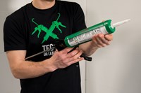 tec-gun-01.jpg